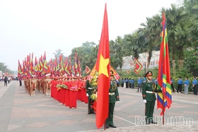 Trang trọng đón các đoàn đại biểu về dự Lễ Giỗ Tổ Hùng Vương tại Đền Hùng