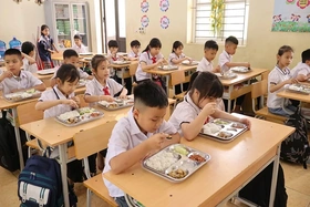 Đảm bảo an toàn thực phẩm cho học sinh khi đến trường