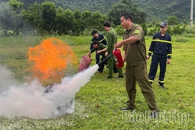 Huấn luyện nghiệp vụ phòng cháy, chữa cháy và cứu nạn, cứu hộ cho 390 cán bộ cơ sở