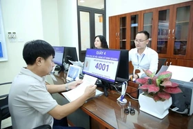Lộ trình cải cách tiền lương, điều chỉnh các khoản phụ cấp