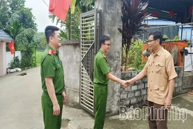 Khi lòng dân là thành trì vững chắc - Kỳ 1: “Cánh tay nối dài” của chính quyền từ mỗi nếp nhà