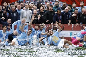 Man City thắng Chelsea, đoạt Cup FA