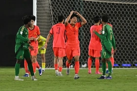 Trung Quốc vào bán kết U17 châu Á sau 22 năm