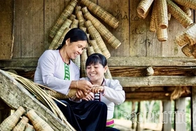 Bảo tồn, phát huy nghề đan lát thủ công truyền thống của người Mường