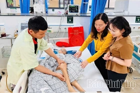 Chung tay chăm sóc, giáo dục trẻ em
