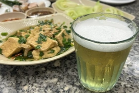 3 thói quen làm mát ’tưởng vô hại' có thể gây sốc nhiệt, đột quỵ