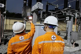 Xí nghiệp Lưới điện cao thế Phú Thọ đảm bảo vận hành an toàn lưới điện