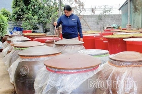 The Rich, Time-Honored Flavors of Thuy Phuong Sweet Glutinous Rice Paste
