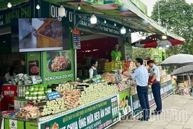 Kiên quyết đẩy lùi hàng giả, hàng lậu, thực phẩm bẩn