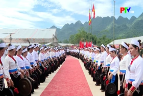 Traditional stream fishing festival a cultural beauty of Toan Thang’s Muong region