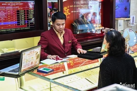 Giá vàng hôm nay 7/6/2026: Xóa sạch thành quả, SJC mất gần 10 triệu đồng/lượng sau một tuần