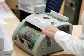 Sẽ đóng tài khoản ngân hàng “ngủ đông” 3 năm trở lên