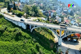 Tam Dao attracts tourists during the summer travel season
