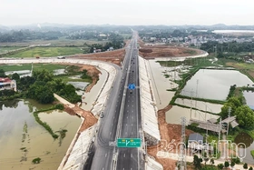 Expressway Link Connecting Noi Bai - Lao Cai and Tuyen Quang - Phu Tho Corridors Hits 84% Completion