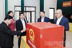 Bầu cử Đại biểu HĐND các cấp: Không thể xuyên tạc sự thật