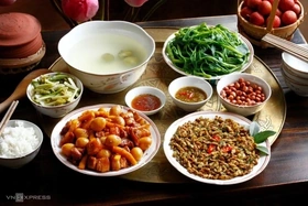 Chế độ ăn “5 đủ, 3 giảm” giúp người trung niên kéo dài tuổi thọ