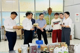 Tân Hòa xây dựng Đảng vững mạnh