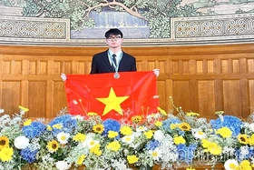 Hung Vuong High School for the Gifted Student Wins Silver Medal at the 2026 European Physics Olympiad