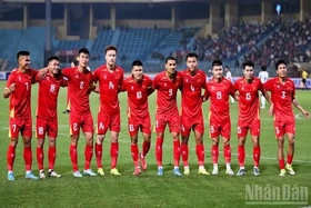 Đội tuyển Việt Nam hội quân với lực lượng mạnh