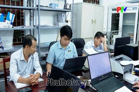 Khi cấp xã thiếu người gánh việc