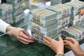 Chính phủ yêu cầu bảo đảm nguồn thực hiện tăng lương cơ sở từ 1/7