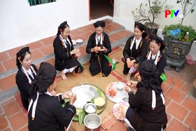 Phu Tho Culture Express - Unique Cakes of the San Diu people