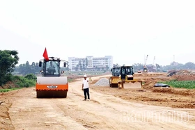 Khẳng định tầm vóc trung tâm động lực vùng từ đà tăng trưởng 6 tháng đầu năm