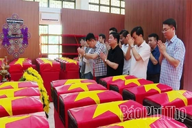 Đưa các anh trở về với Đất Mẹ