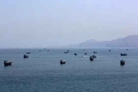 Xung đột tại Trung Đông: Mỹ thông báo nối lại phong tỏa các cảng của Iran