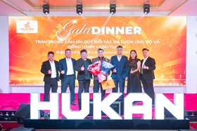 DANAGO chinh phục 250 khách Hukan bằng Gala Dinner đẳng cấp
