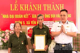 Ngời sáng nghĩa tình đồng đội