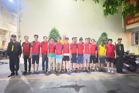 Bắt 17 đối tượng trong đường dây cá độ bóng đá hơn 1,7 tỷ đồng