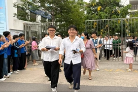 Điểm chuẩn Đại học Kinh tế quốc dân cao nhất lên đến trên 9,6 điểm mỗi môn
