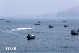 Iran và Oman sắp đạt thỏa thuận về tuyến hàng hải mới tại eo biển Hormuz