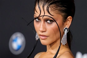 Vì sao internet luôn thích “giải mã” mọi thứ liên quan đến Zendaya?