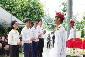 Đón nhận, truy điệu và an táng hài cốt liệt sĩ Nguyễn Văn Yến