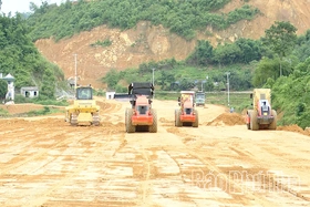 Xã Đà Bắc: Mở không gian phát triển từ hạ tầng giao thông