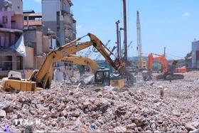 Thời tiết ngày 12/8: Bắc Bộ và Trung Bộ tiếp tục nắng nóng, có nơi trên 37 độ C
