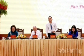 Nhiều ý kiến thảo luận thẳng thắn về phân cấp, đầu tư công và chế độ chính sách