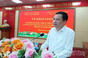 Khai giảng lớp bồi dưỡng nhận thức về Đảng dành cho quần chúng ưu tú