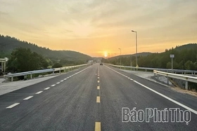Tăng tốc trên các công trường trọng điểm