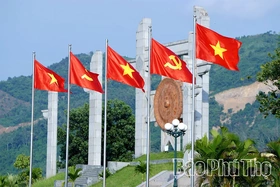 Tự hào màu cờ Tổ quốc trong ngày Quốc khánh