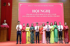 Phường Vĩnh Phúc công bố quyết định thành lập, đổi tên cơ sở giáo dục