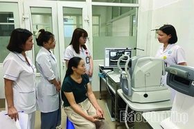 Nữ thầy thuốc tâm huyết