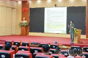 Trang bị kỹ năng nhận diện nhu cầu của trẻ em khuyết tật cho 200 cán bộ y tế