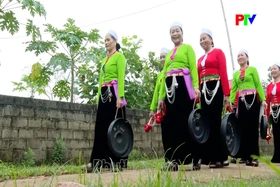 Người Mường đón Tết độc lập