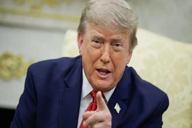 Tổng thống Mỹ Trump dọa tấn công “nhiều hơn nữa” các tàu chở dầu của Iran