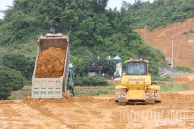 Bảo đảm nguồn vật liệu để thúc đẩy giải ngân