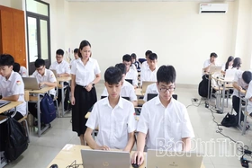 Khi “Bình dân học vụ số” lan tỏa trong trường học