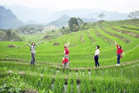 Khám phá “thiên đường du lịch xanh” Pù Luông